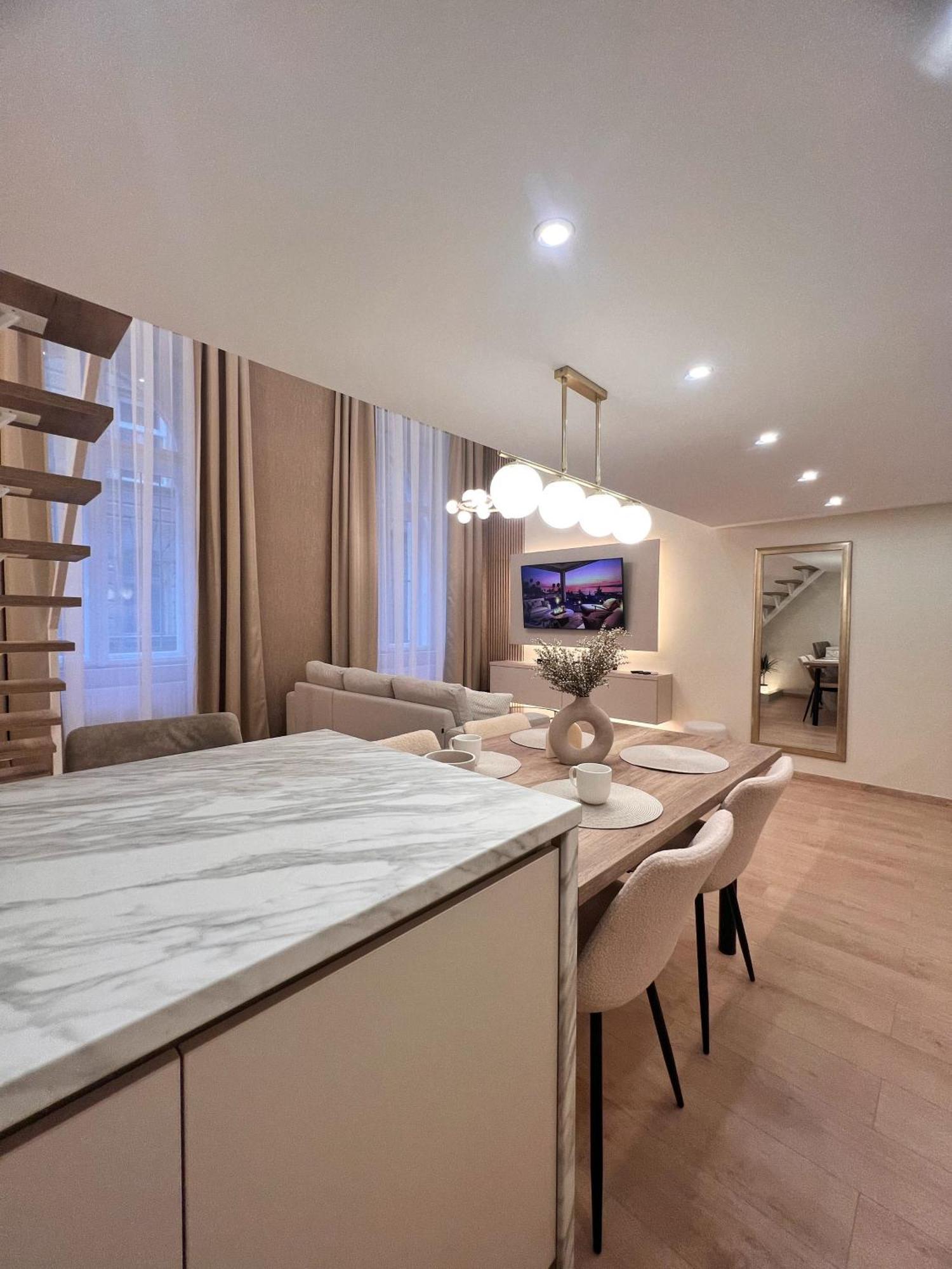 Hubner Apartment بودابست المظهر الخارجي الصورة